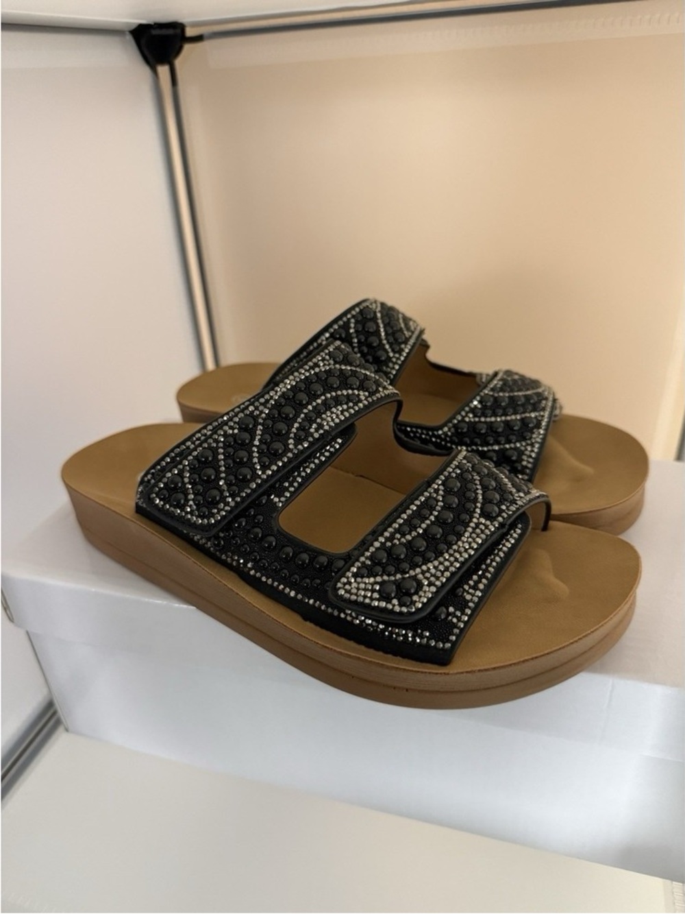 Forever Link Black Rhinestones Double Buckle Strap Platform Sandals Size 8.5